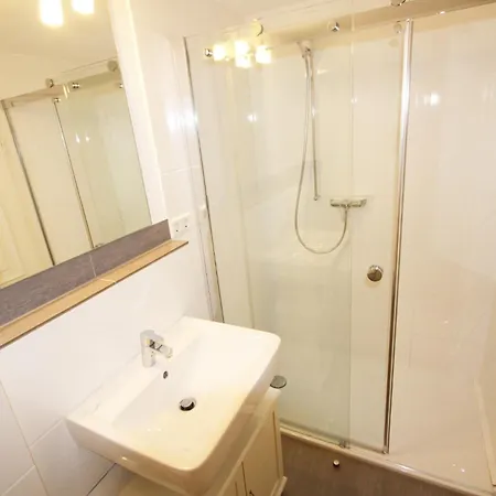 Frisia - Mittelweg 13, App F