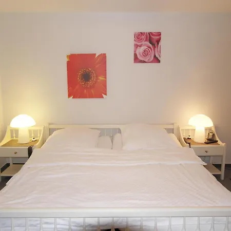 Apartment Frisia - Mittelweg 13, App F Wenningstedt-Braderup